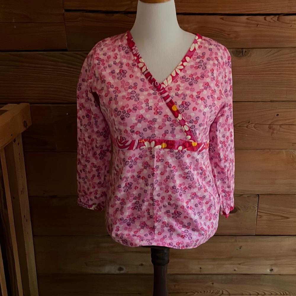 Cute pink top